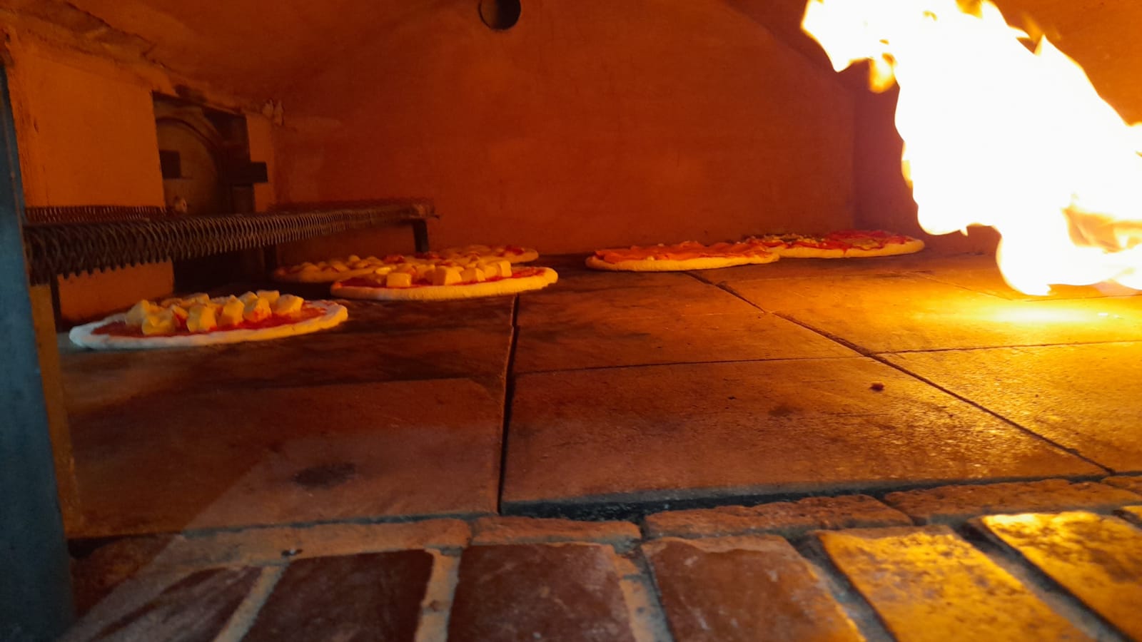 Pizzería Blondie