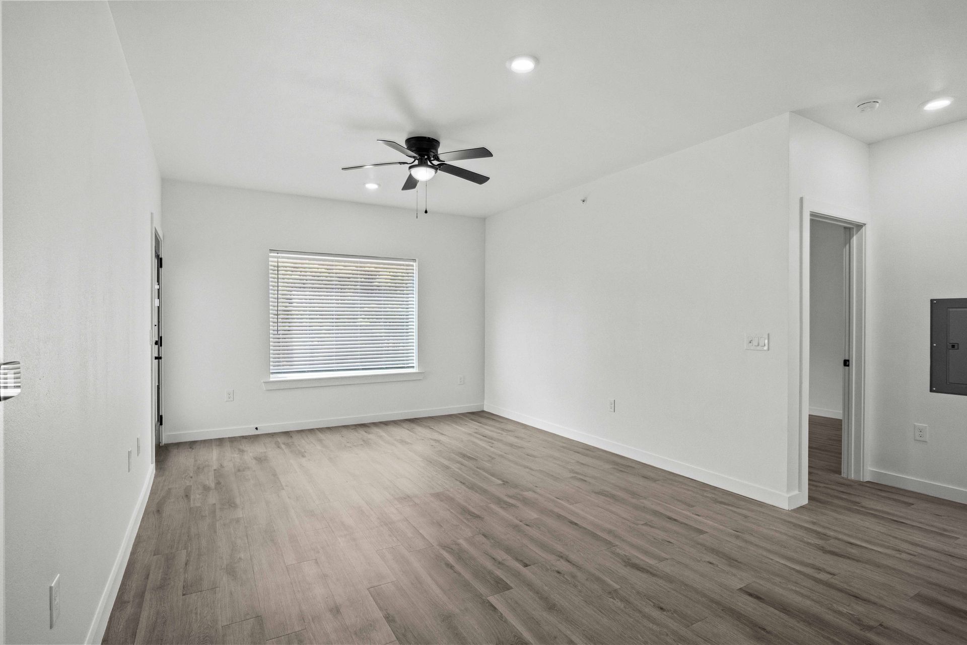 Toler Rd Gallery | The Residences at Toler