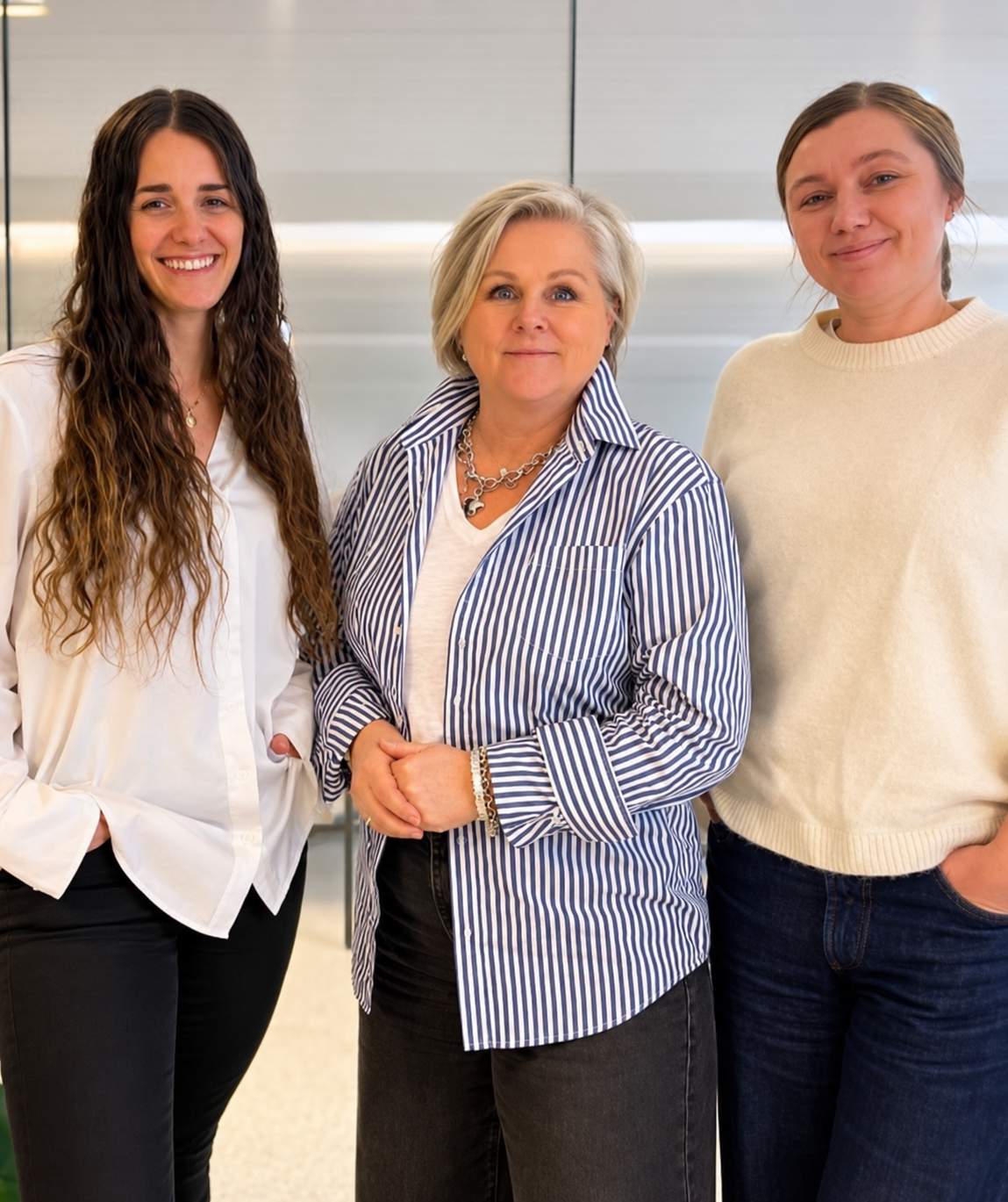 Fra venstre: Carolina Hanssen, Direktør for forretningsutvikling, Line Johanne Dahl Remfeldt, Administrerende direktør og Karoline Skeid Nilsen, Virksomhetsleder - alle i Sens. 