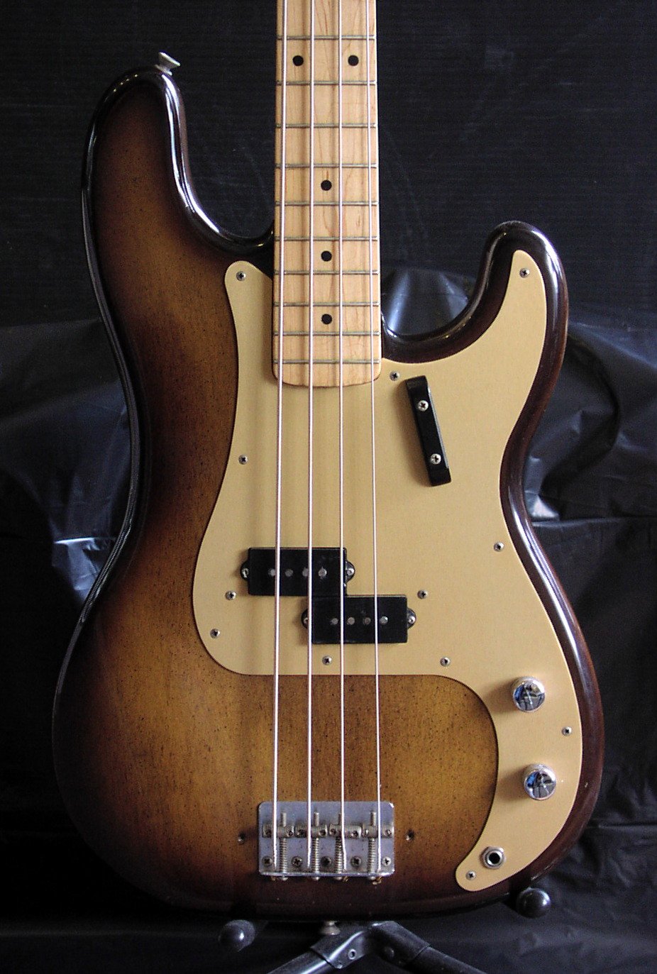 Featured Items Amp and Guitar Wellness Center