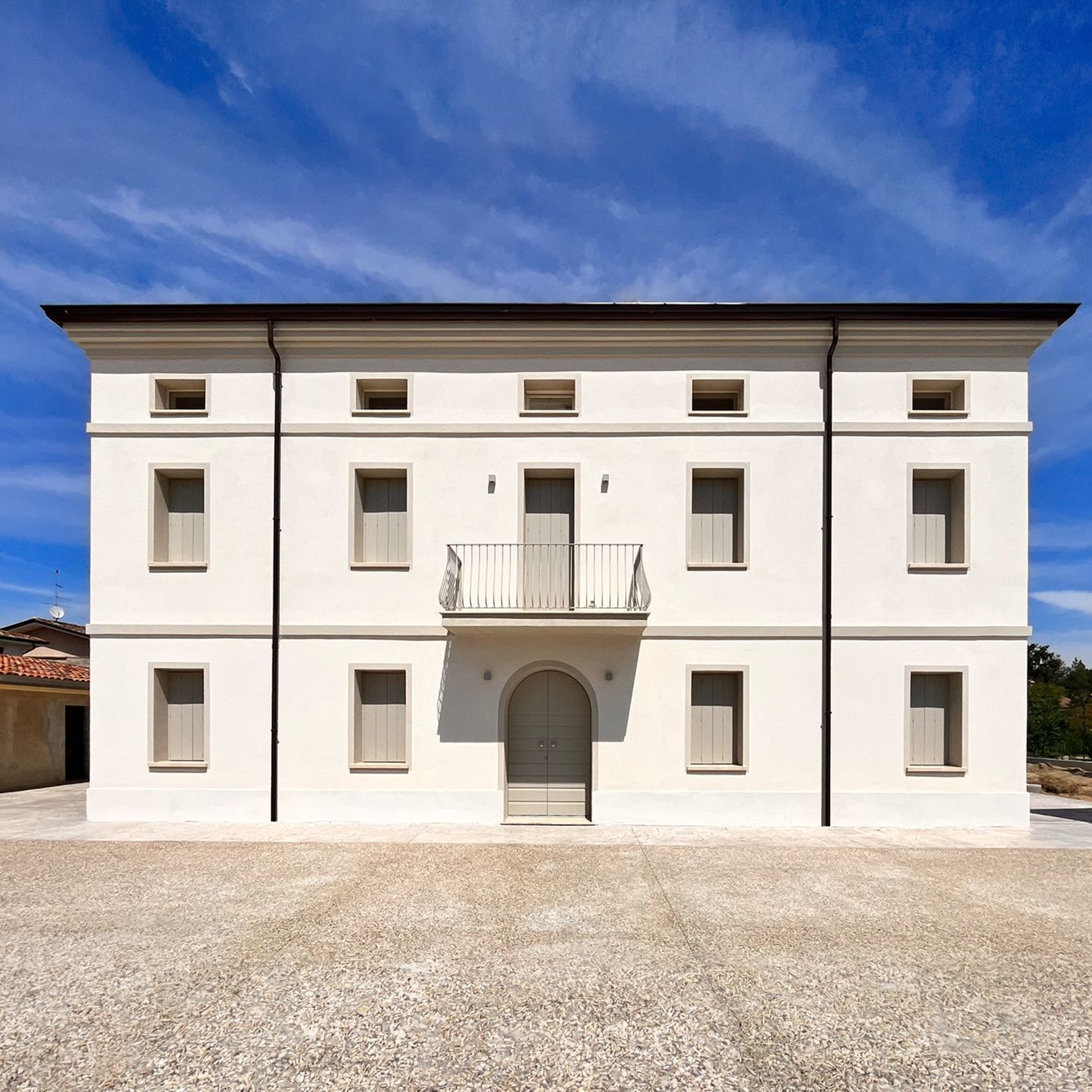 scuri 