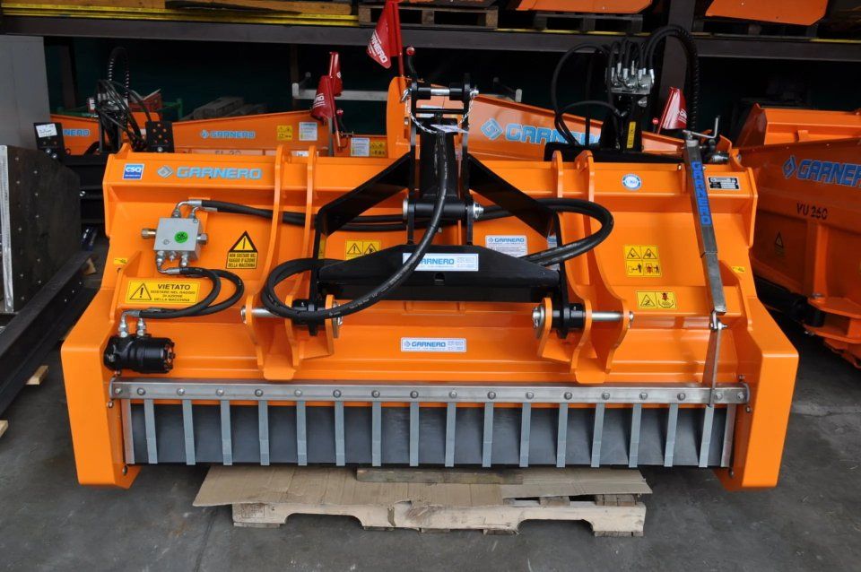 Epandeur de sel à chargement automatique SA3