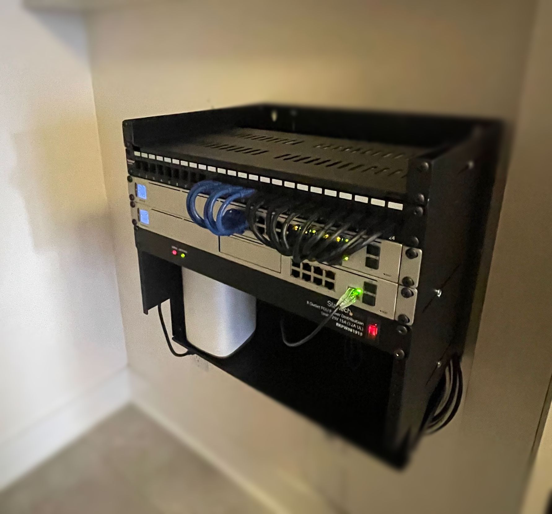 Dream Machine and Rack