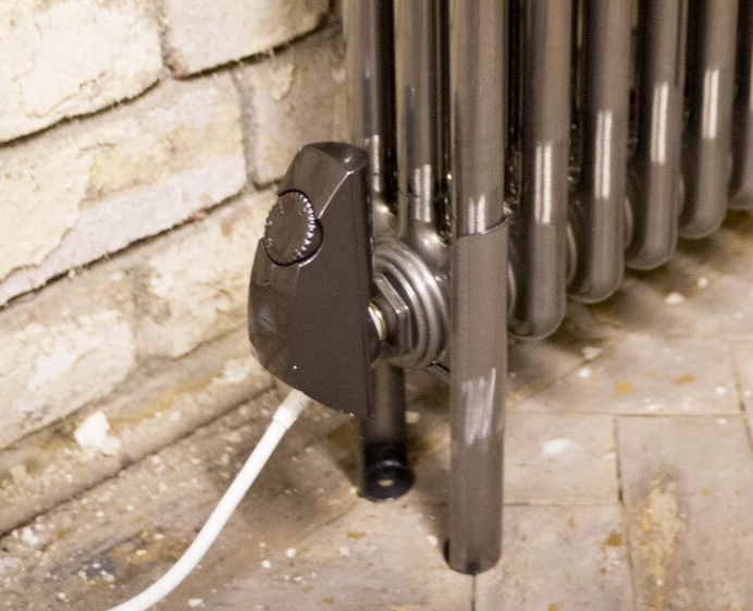 Core electric radiator with adjustable element Core electric radiator with adjustable element