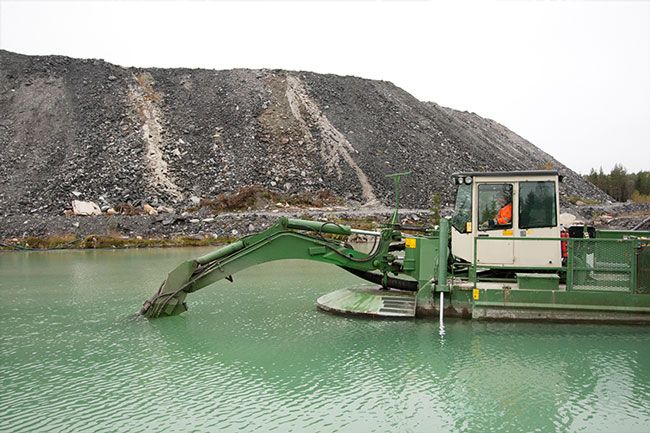 One dredger - all applications