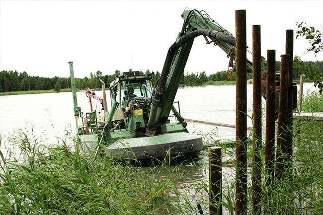Watermaster piler
