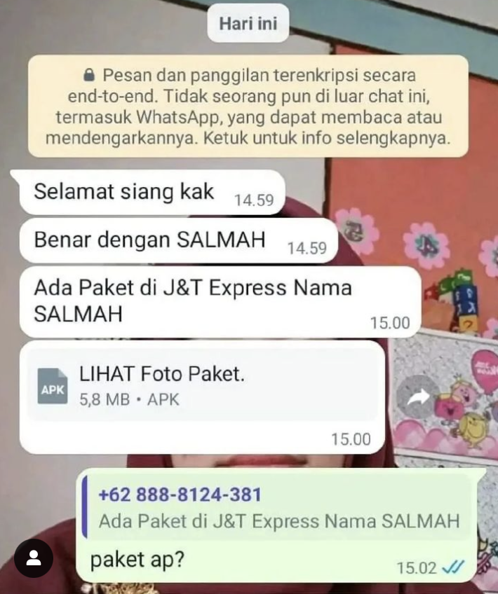 Gambar 1, Soceng melihat foto paket padahal mengirimkan APK