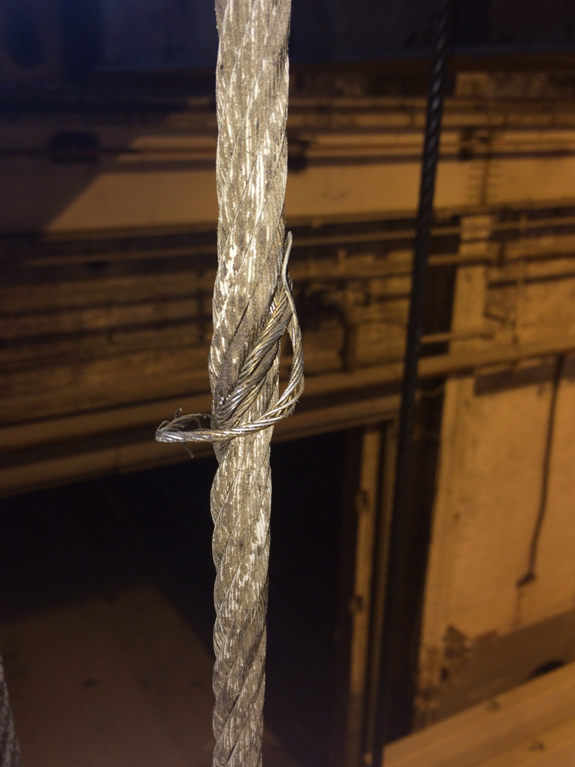 A close up of a rope with a knot in it
