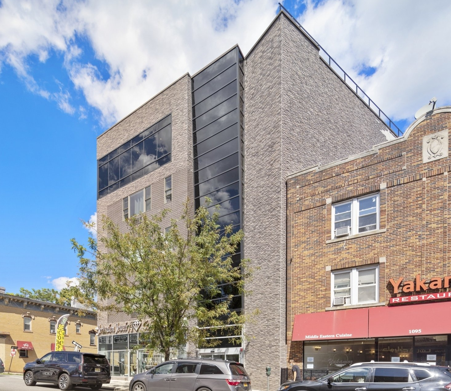 1089 Main Street brick exterior