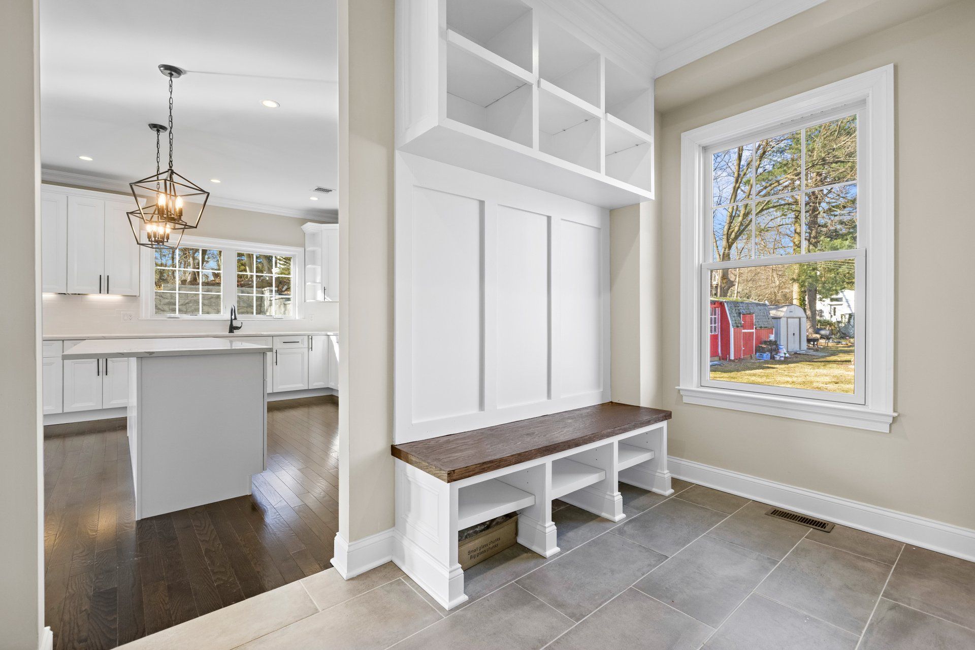 bench room