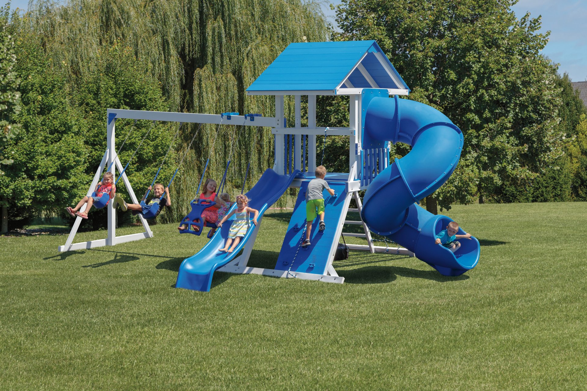 Wood Kingdom East Where the Fun Starts! Coram, NY