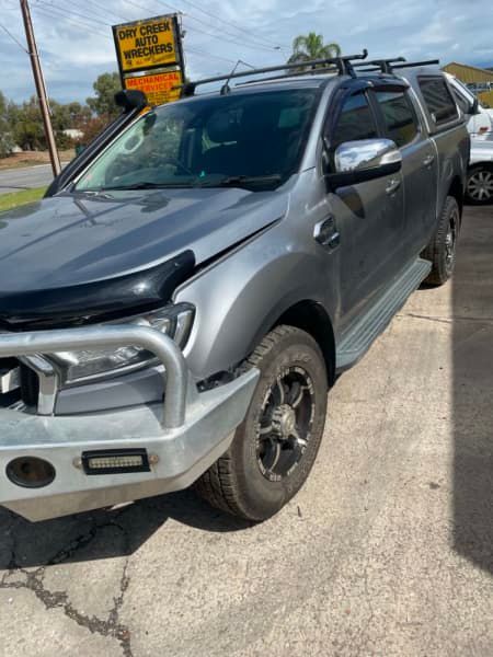 STOCK NO 8819: 8/2015 FORD RANGER PX lll 3.2LTR P5AT T/DIESEL 5CYL AUTO 4WD
