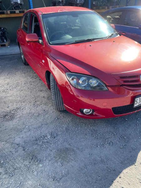 STOCK NO 9004: 8/2004 MAZDA 3 SP23 BK AUTO L3 2.3LTR 4CYL PETROL HBACK RED FWD