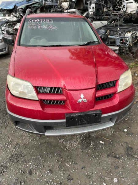 STOCK NO 8996: 5/2005 MITSUBISHI OUTLANDER ZF 2.4LTR PETROL AUTO MAROON 4WD