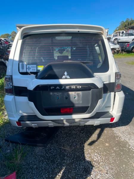 STOCK NO 8900: 5/2019 MITSUBISHI PAJERO NX 3.2LTR 4M41 T/DIESEL AUTO 4WD