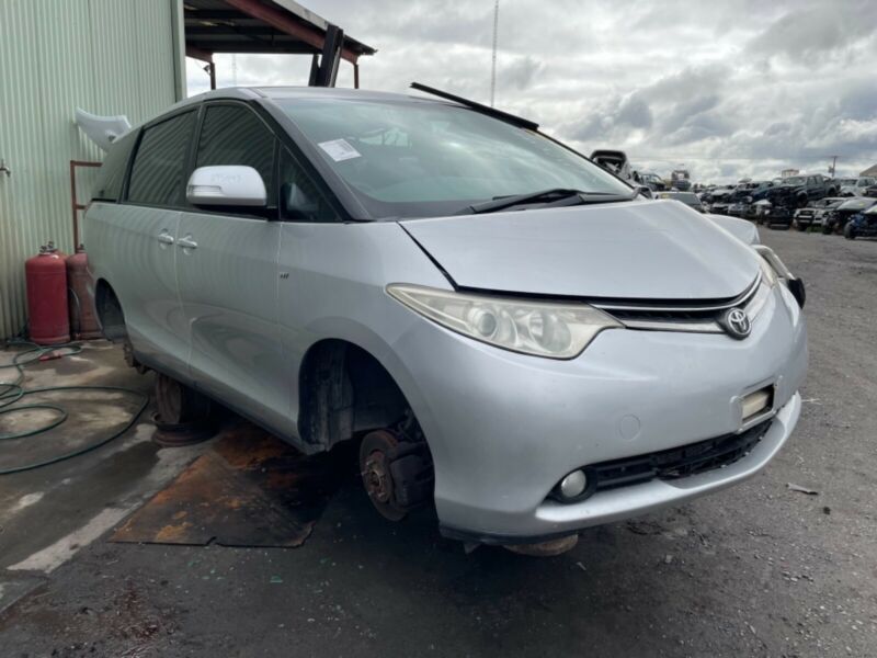 STOCK NO 8554: TOYOTA TARAGO ACR50R 2.4 LTR 4 CYL PETROL AUTOMATIC FWD