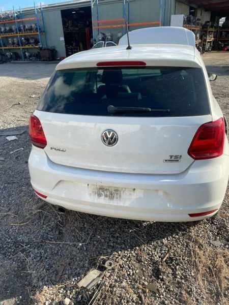STOCK NO 9020: 6/2016 VW POLO 6R TSI MANUAL 1.2LTR TURBO PETROL HBACK WHITE FWD