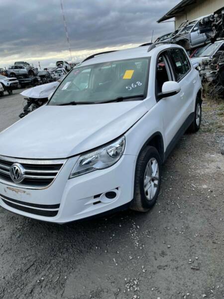 STOCK NO 8521: 12/2009 VW TIGUAN 2LTR DIESEL MANUAL WAGON