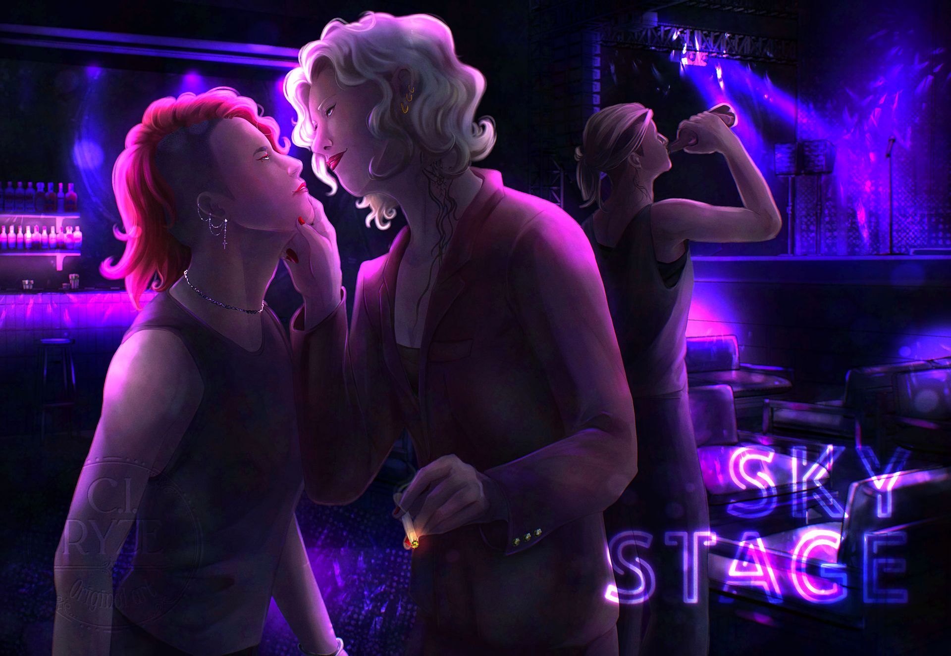 Zwei Personen singen unter violettem Bühnenlicht, im Hintergrund prangt ein Neon-Schild mit der Aufschrift „SKY STAGE“.