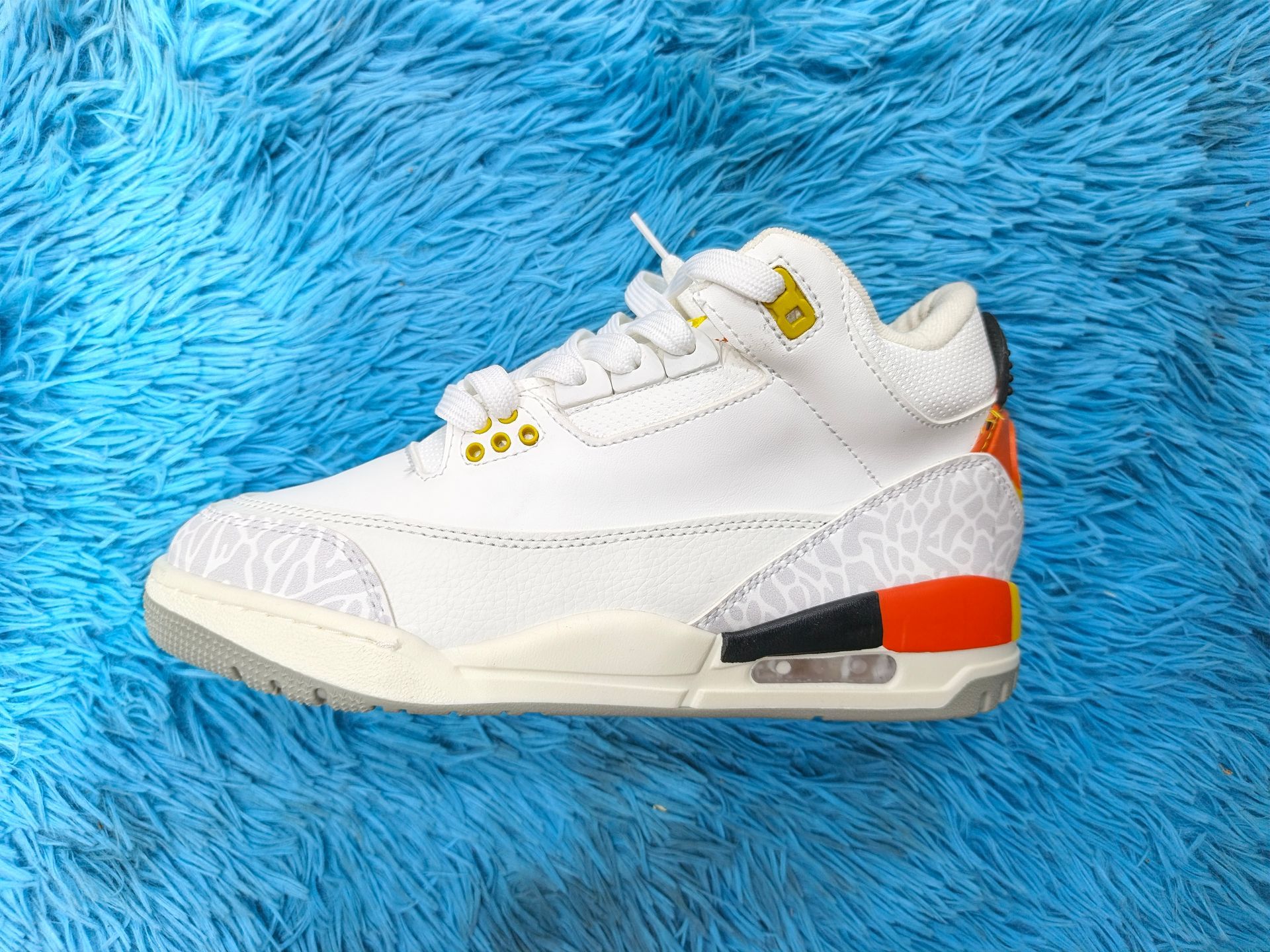 RETRO 3 J BALVIN