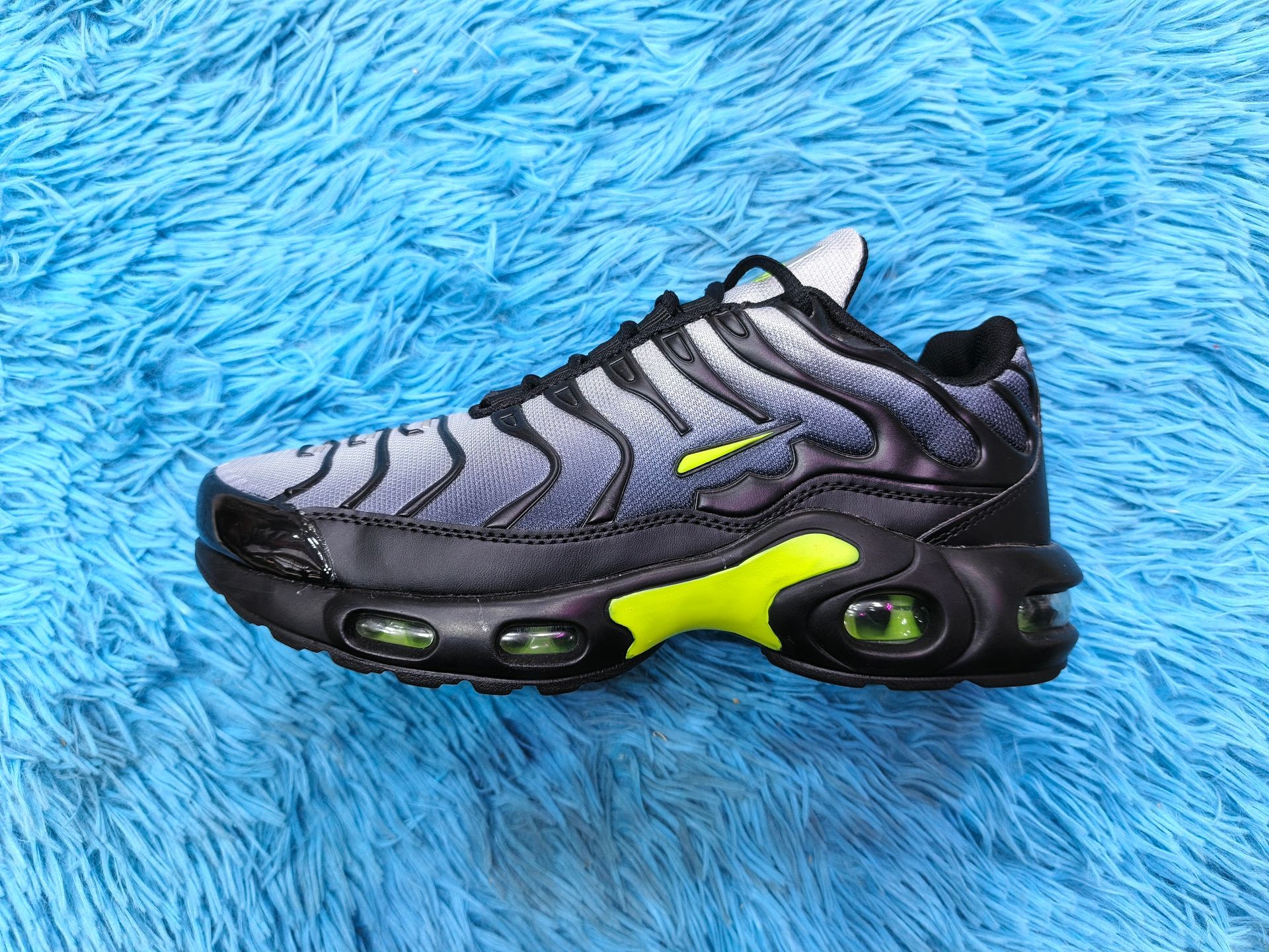 NIKE TN IMPORTADA
