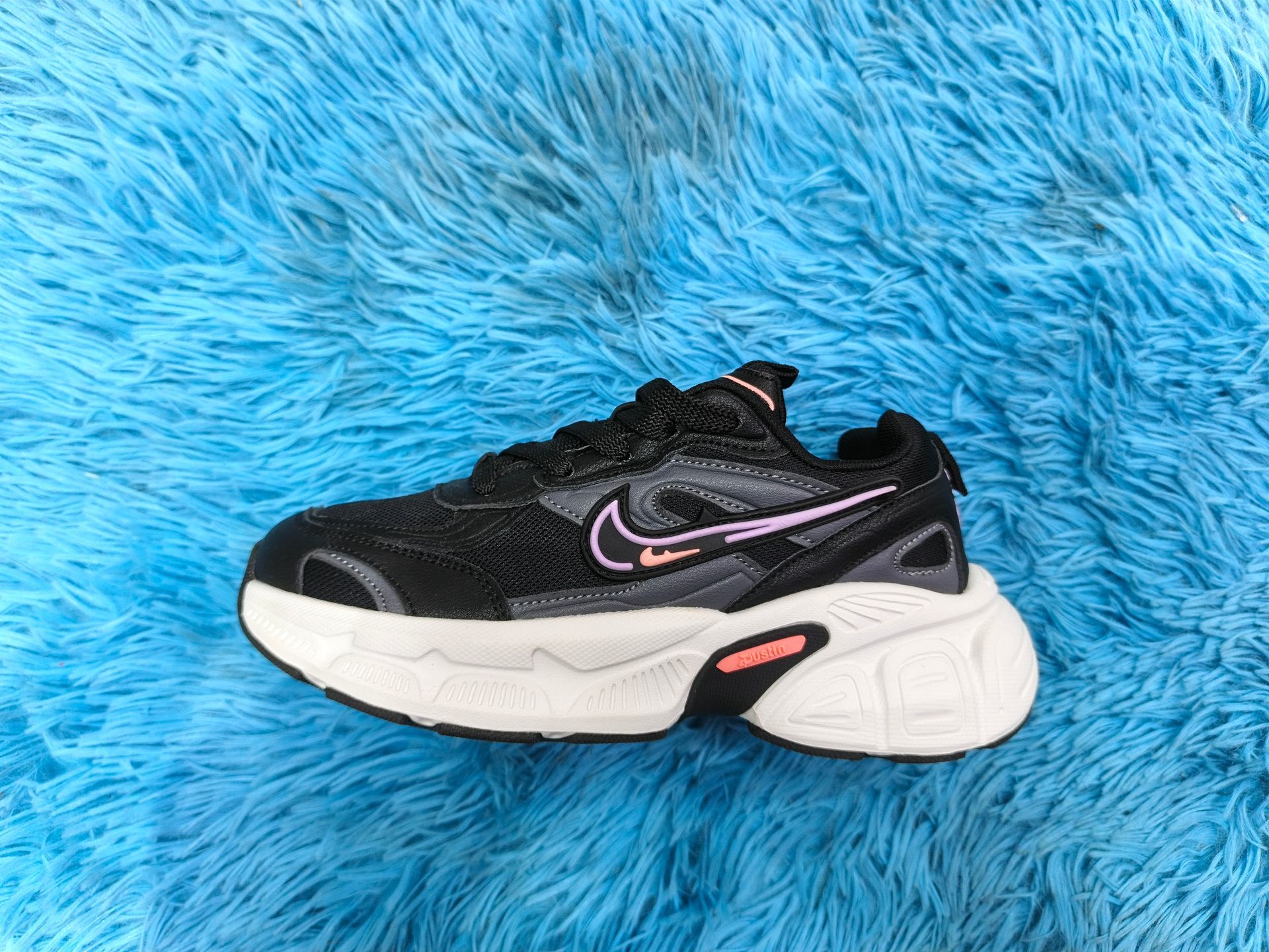 NIKE V2K PARA DAMA