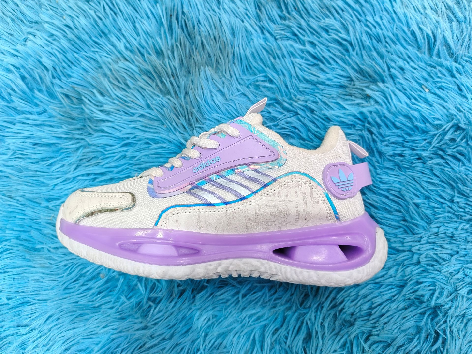 ADIDAS LONDON