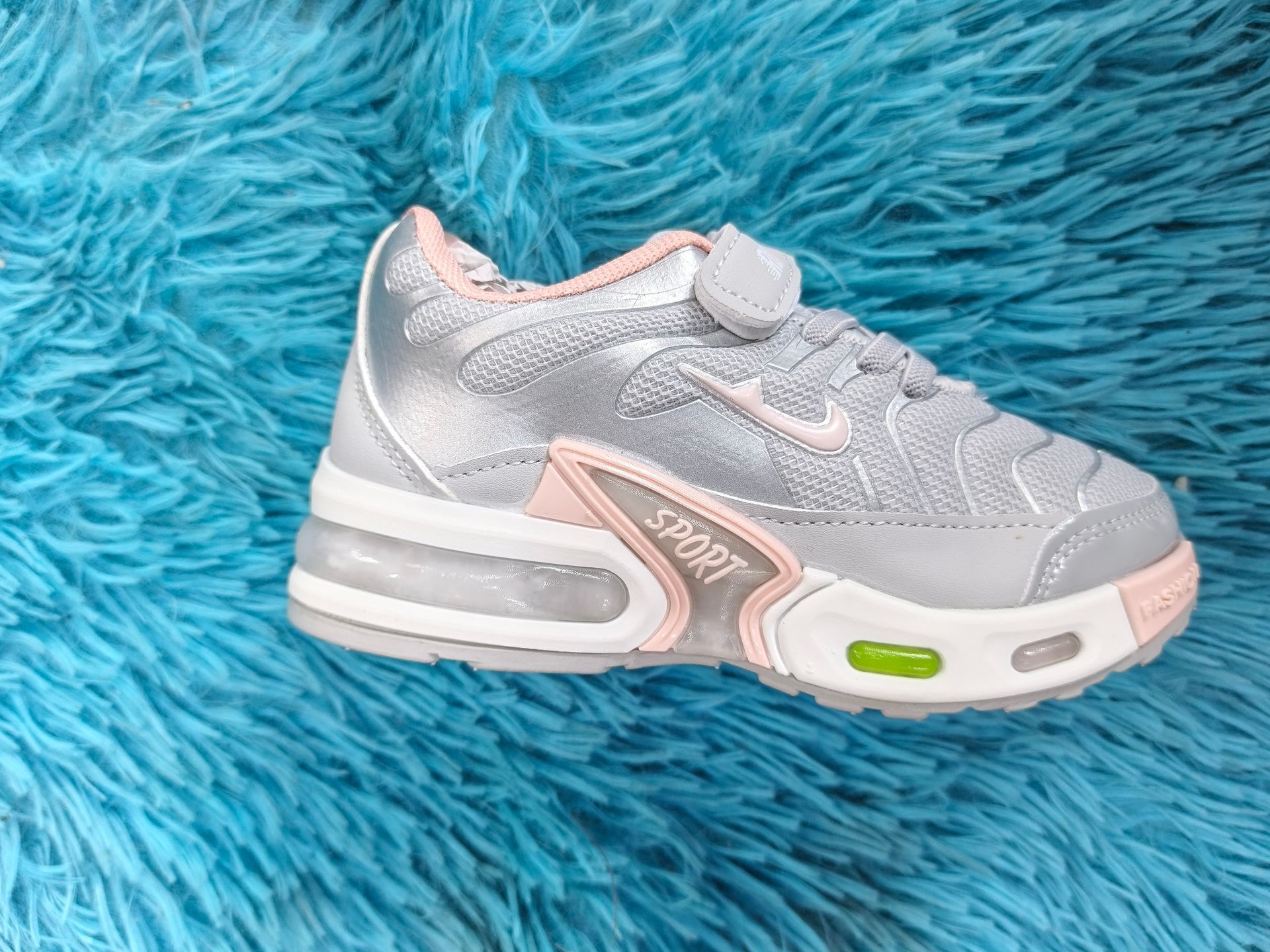 NIKE  TN PARA NIÑA