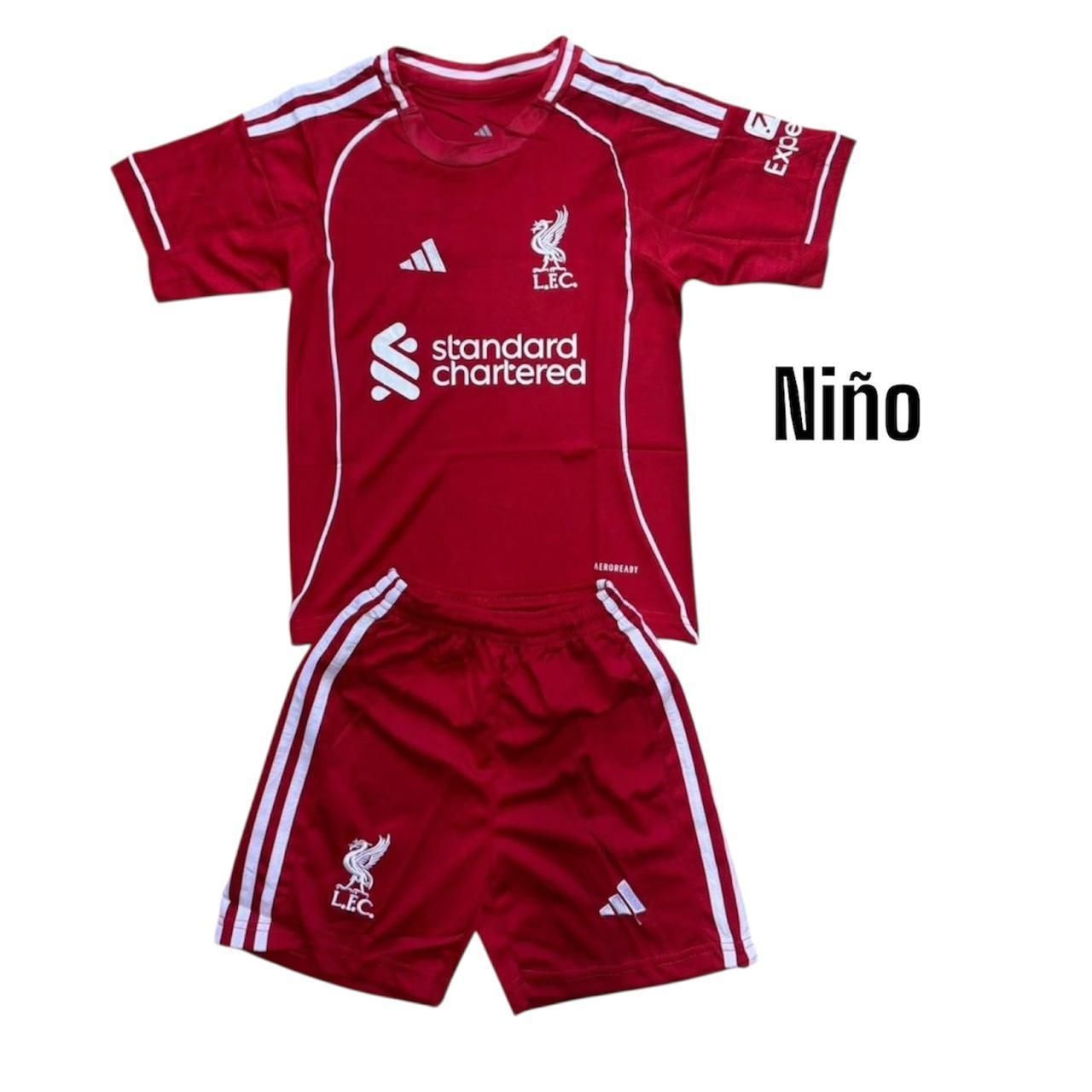 UNIFORME LIVERPOOL NIÑO COMPLETO LOCAL 2026  ?  ⚪