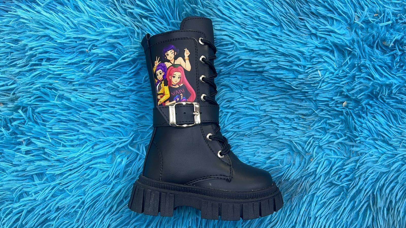 BOTAS K-POP NIÑA