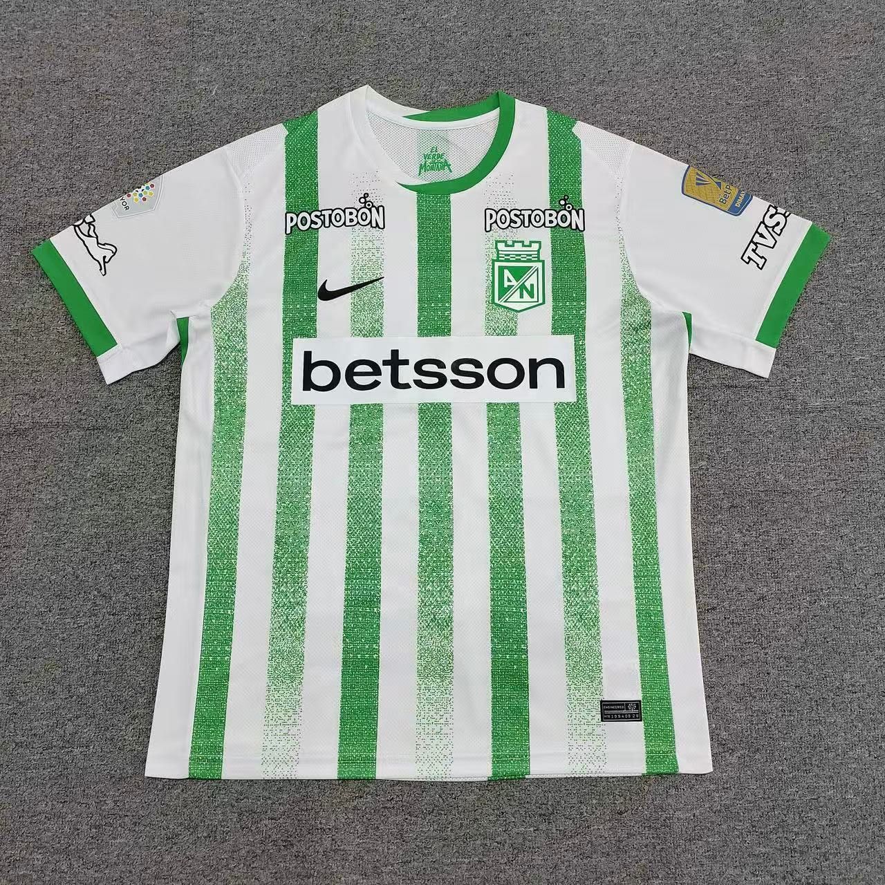 NACIONAL DAMA Y CABALLERO