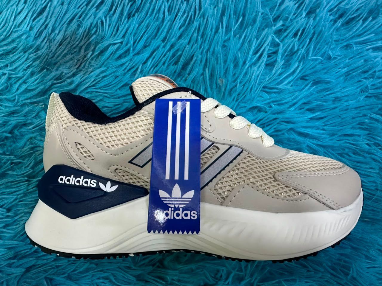 ADIDAS MAGMA NIÑO