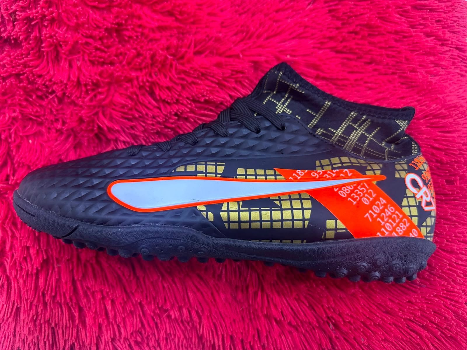 zapatilla para cancha sintetica y de cemento