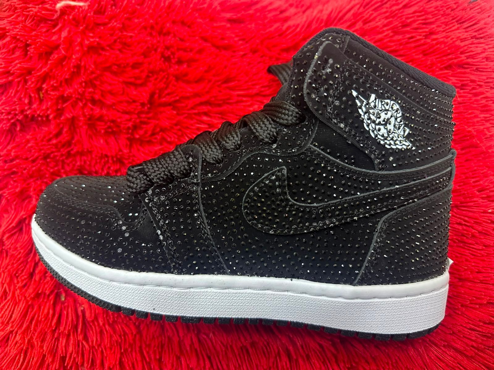 jordan retro  1 pedreria