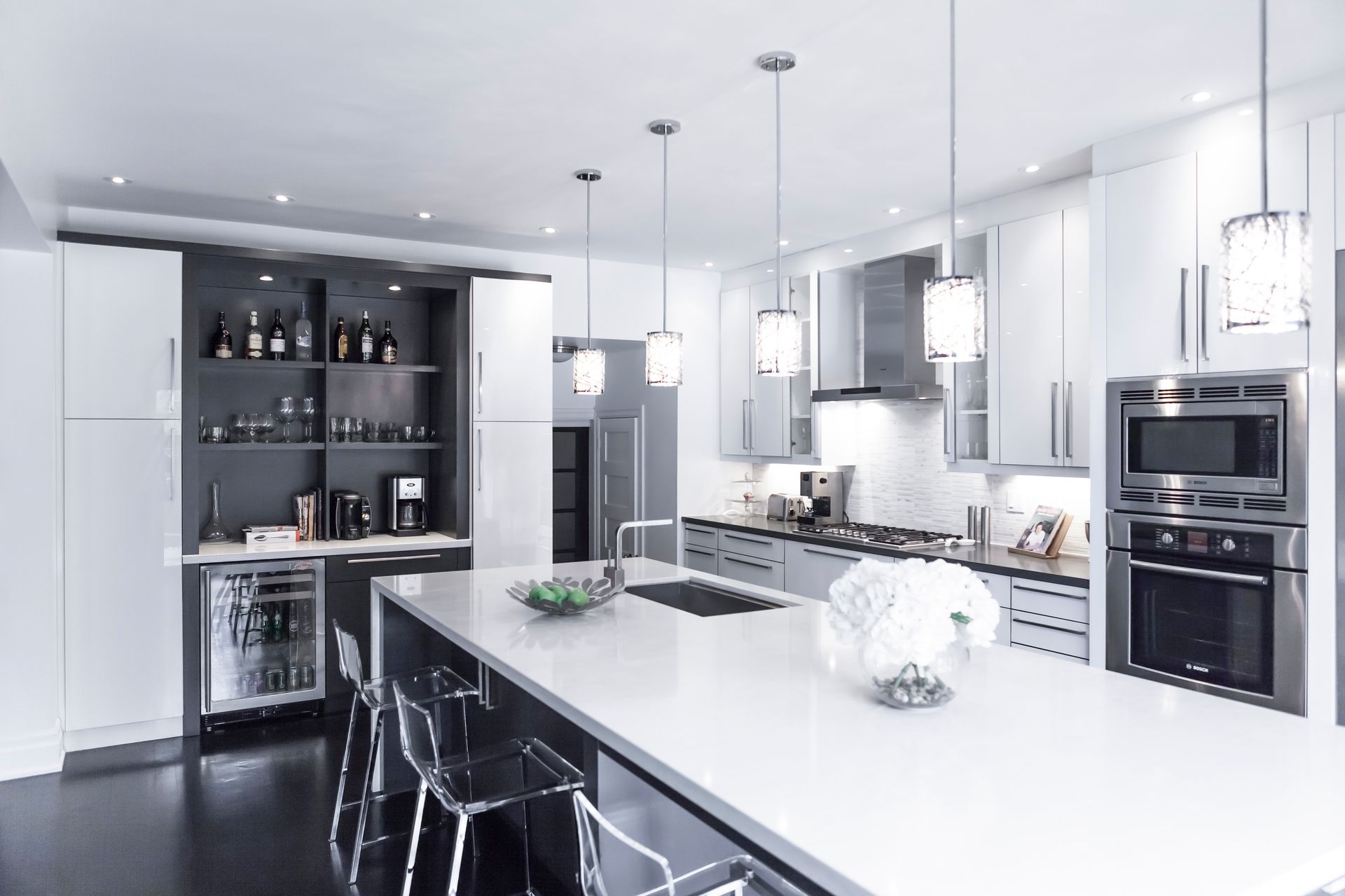 Contemporary White and Grey High Gloss Kitchen Design in Oakville