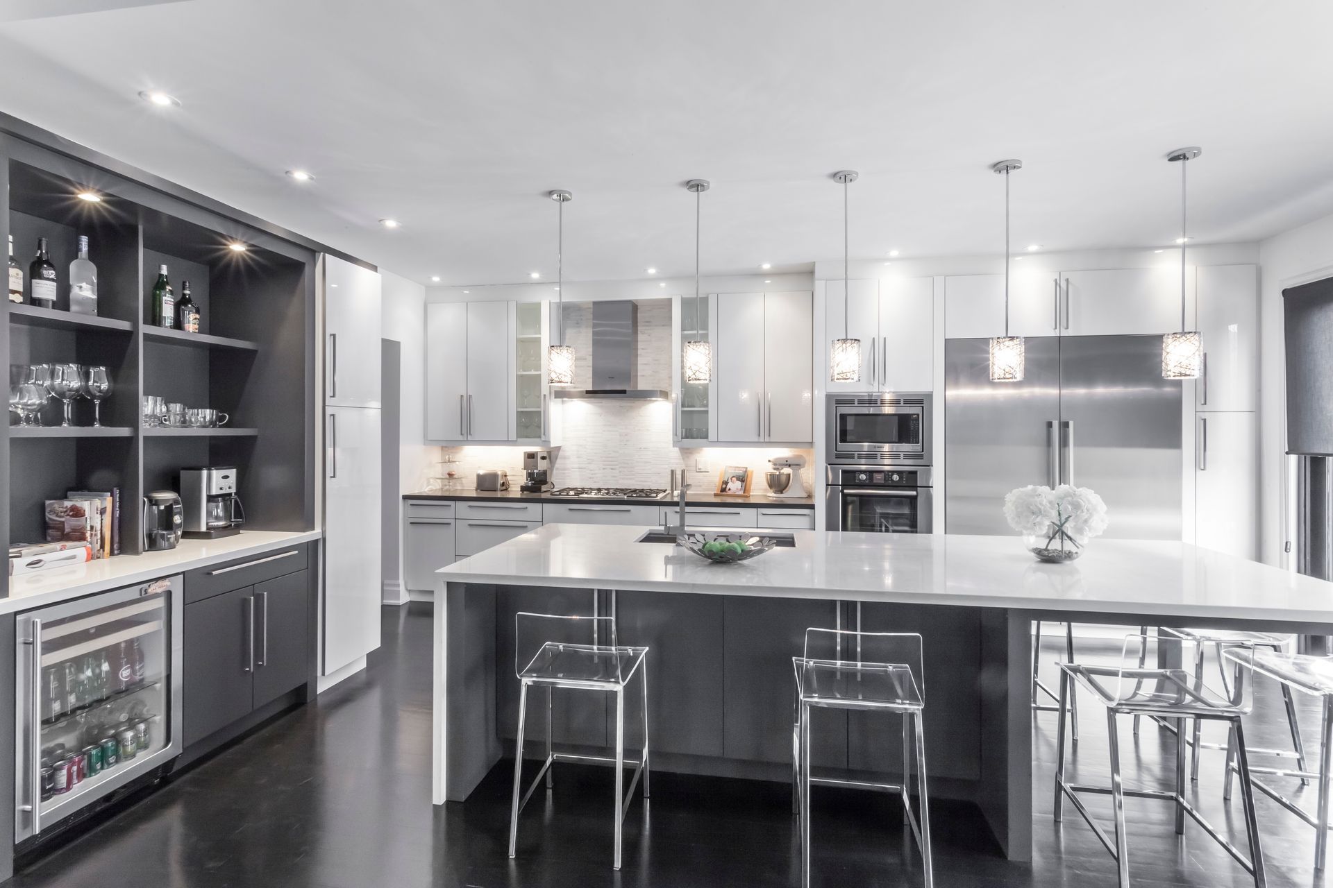 Contemporary White and Grey High Gloss Kitchen Design in Oakville