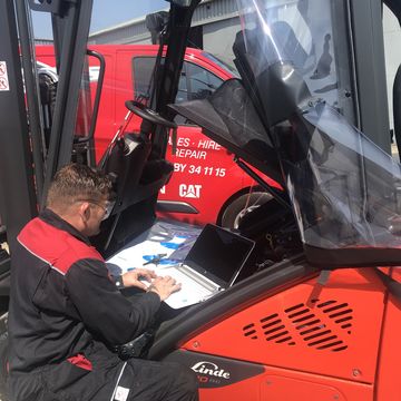 We are also one of the Midlands' leading independent suppliers of new forklift parts for diesel, electric or gas counter balance forklift trucks