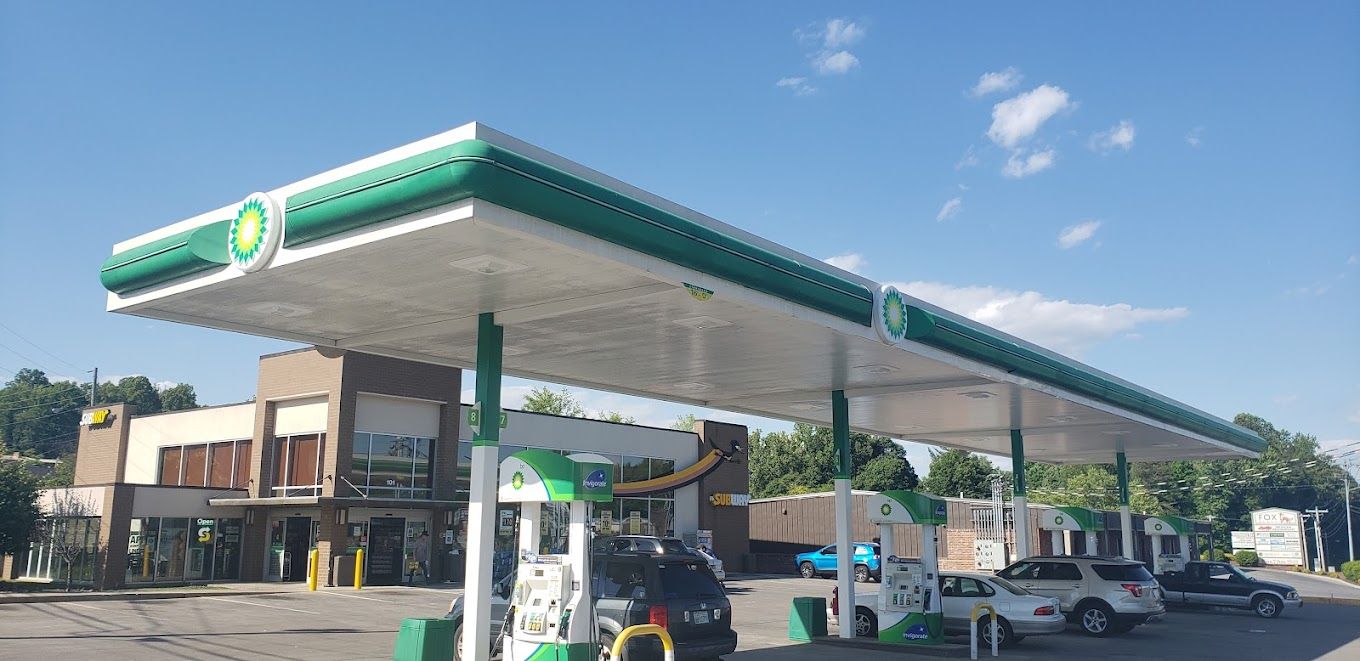 Picture of pumps at the Kenjo BP in Jonesborough, TN - Built by HCD.