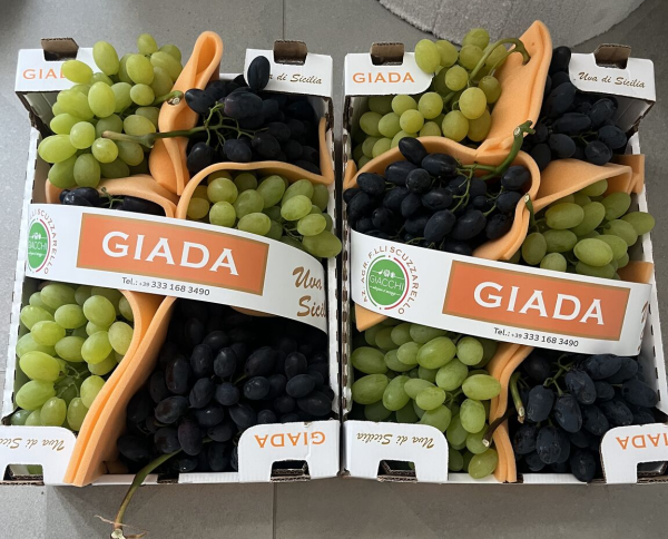 Uva nera da tavola