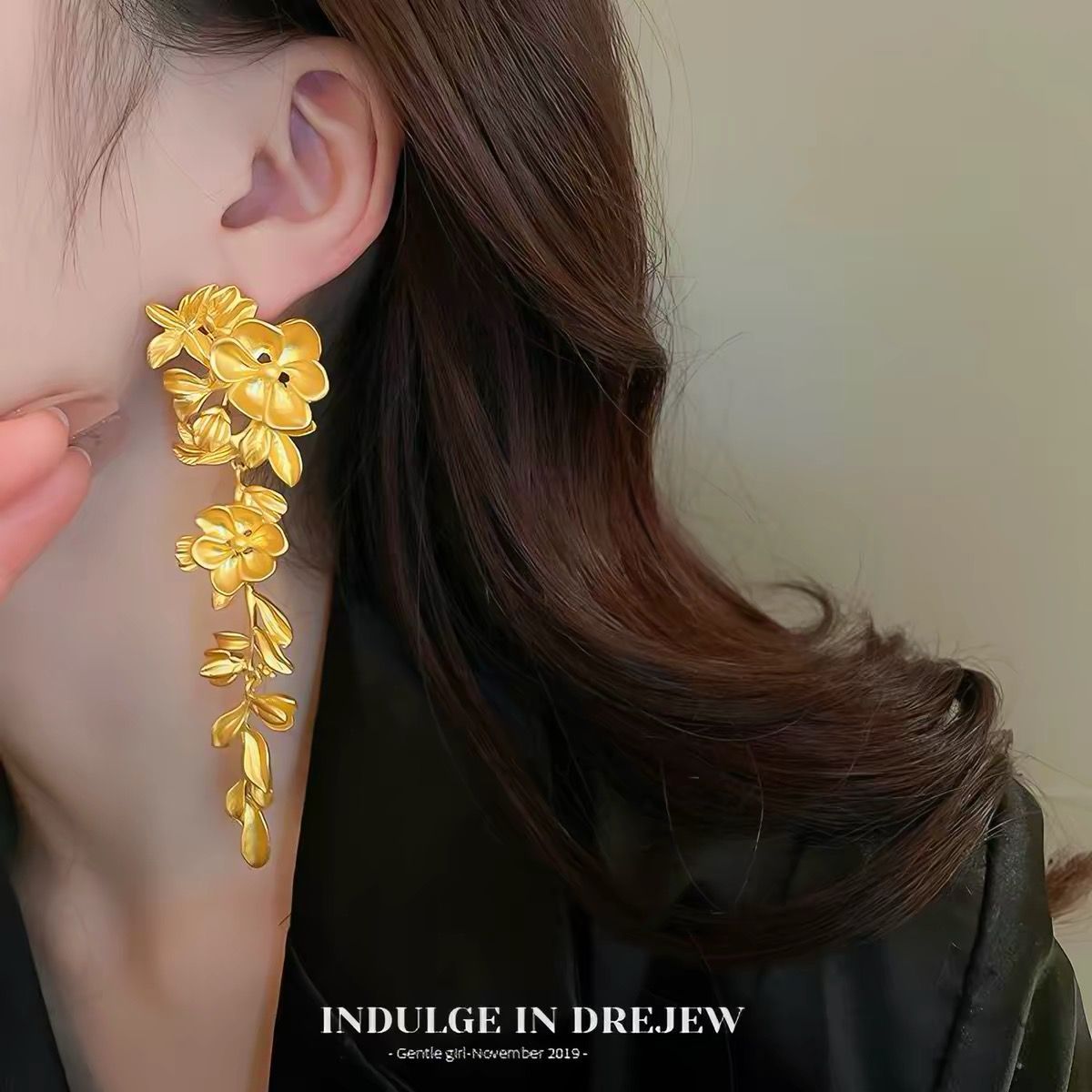 仿金 復古 大氣 耳環 耳飾 Imitation gold, vintage, elegant earrings.