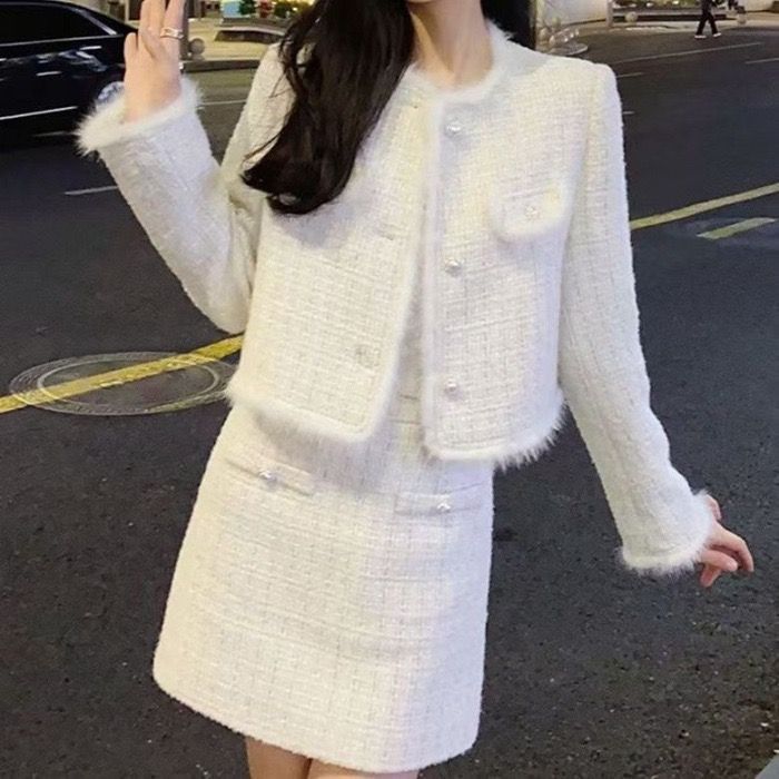 仕女 小香風 套裝 上衣及窄裙 白色與粉紅色 兩色可選 Women’s 