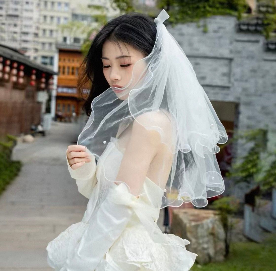 婚禮頭紗 雙層 優雅蝴蝶結 經典款 髮夾髮梳兩款可選 Wedding Veil, Double-Layer, Elegant Bow Design, Classic Style – Available with Either a Hair Clip or a Hair Comb