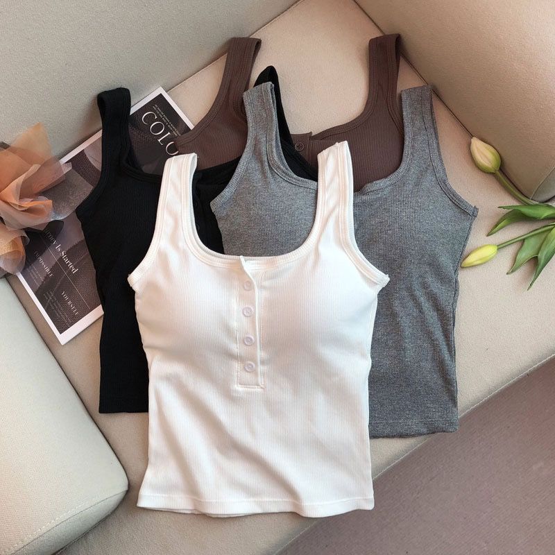 運動型 BraTop 含罩杯  黑白咖灰 四色可選 韓國運動風格 Sports Bra Top with built-in cups; available in four colors (black, white, brown, and gray); Korean-inspired athletic style.