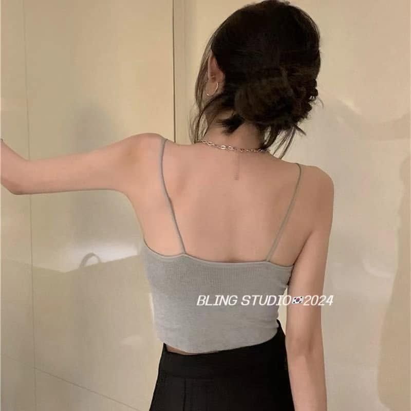 QB018韓版性感美背自帶胸墊內衣吊帶白色 韓版 胸罩 背心 內搭 吊帶 Korean version of the sexy back with bra pad lingerie suspenders white Korean version of the bra undershirt inner sling
