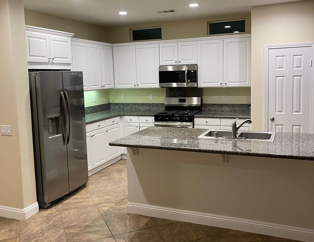 Kitchen Remodeling in Riverside, CA Kitchen Remodeling in Riverside, CA