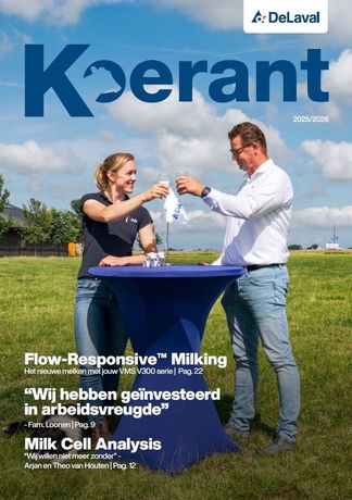 De omslag van het tijdschrift DeLaval Kverant toont twee mensen die proosten op een grasveld met een melktank in de buurt.