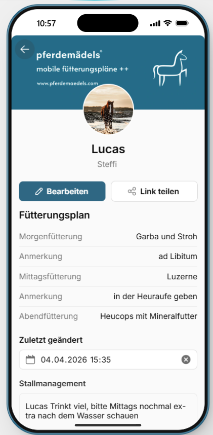 Smartphone-Bildschirm mit einem deutschen Haustierprofil für „Lucas“ mit blauer Kopfzeile und Profildetails.