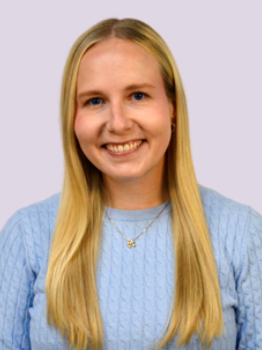 Maura Comber, CRNP