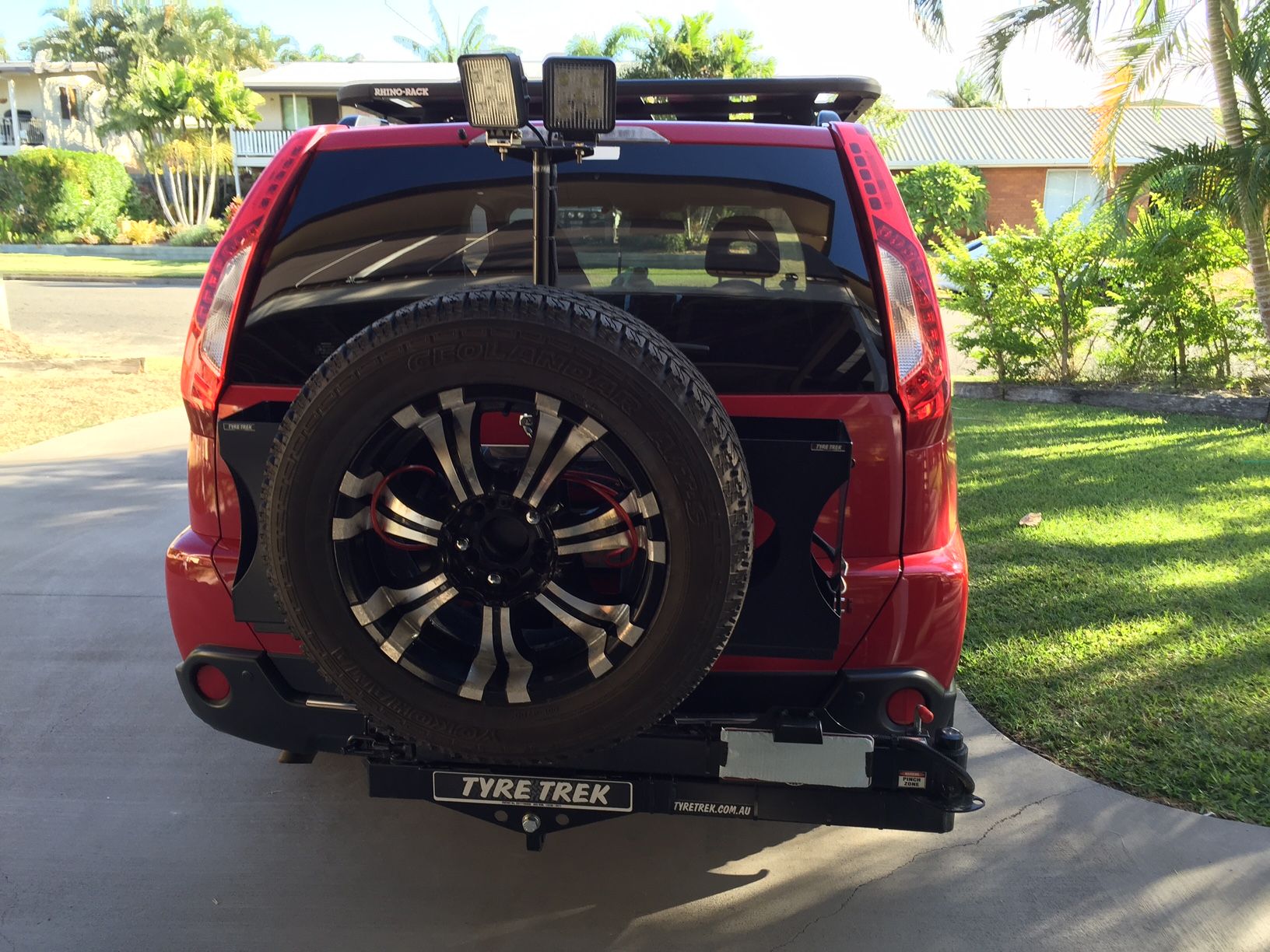 KK Rear Swing Away for Spare Tyre and Ladder