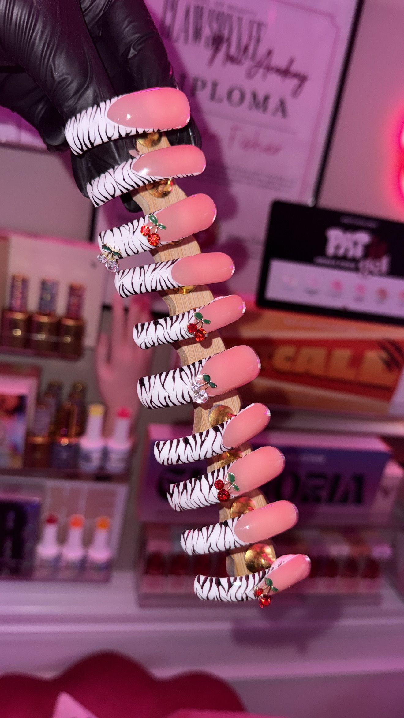 Press On Nails